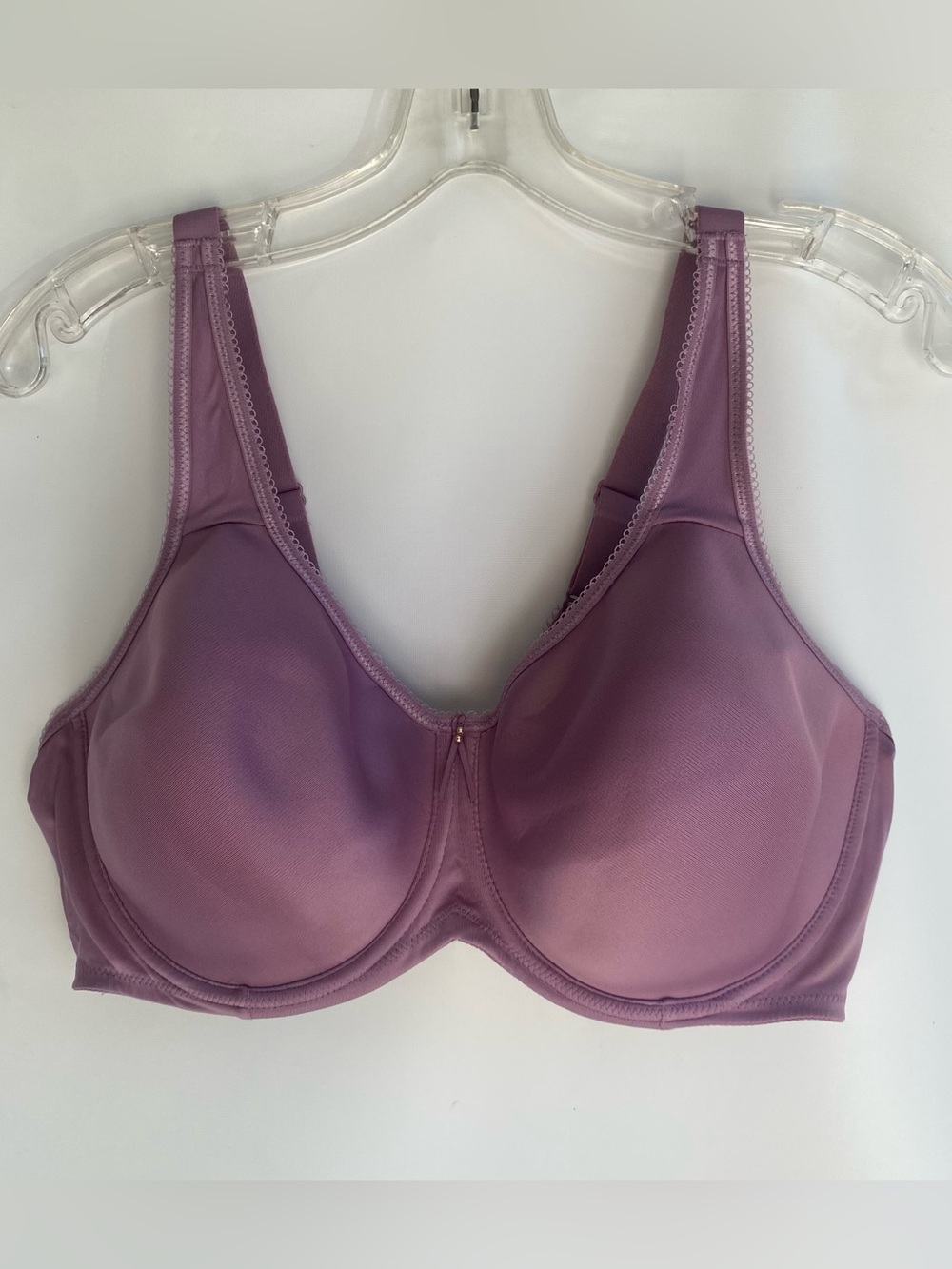 Wacoal full figure bra lavender underwire lightly padded undergarment 42D NWOT